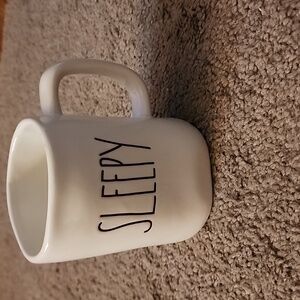 New without tags rae dunn mug